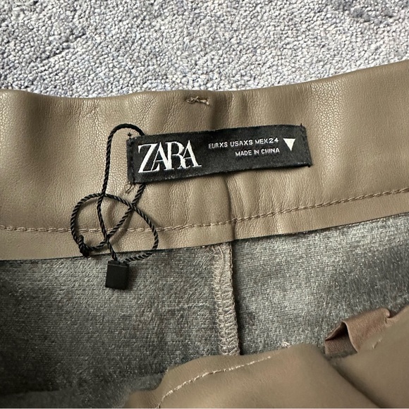 NWOT Zara vegan leather shorts in khaki green - Picture 4 of 4